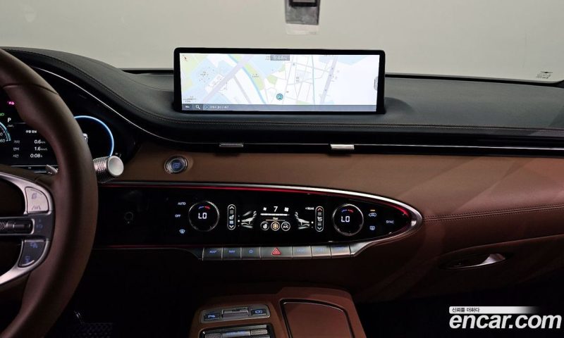 Genesis GV70 2.5T Gasoline AWD