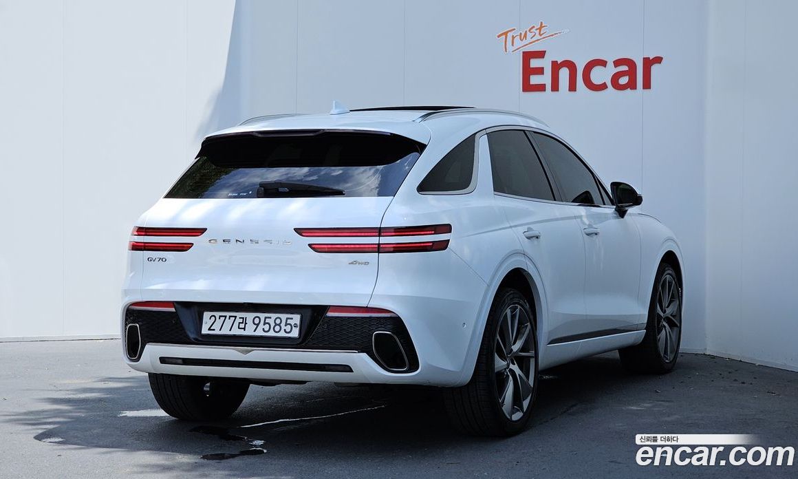 Genesis GV70 2.5T Gasoline AWD