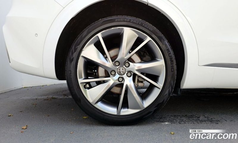 Genesis GV70 2.5T Gasoline AWD