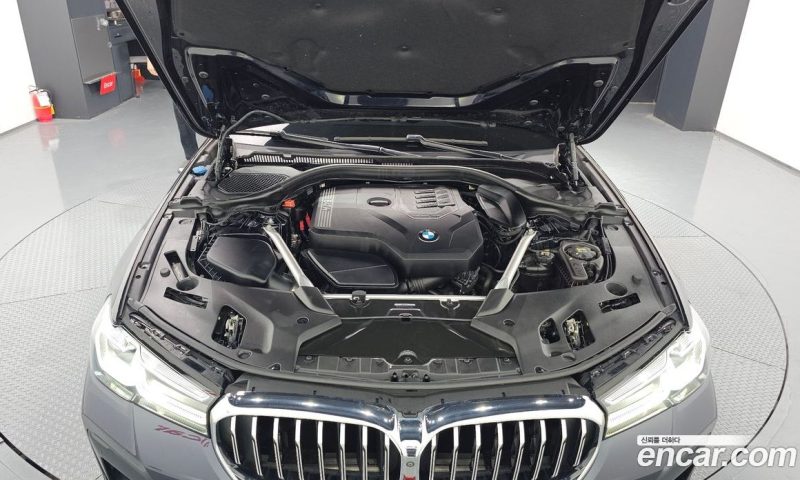 BMW 5-Series i520 M Sport