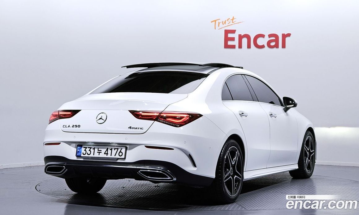 Mercedes Benz CLA-Class CLA250 4MATIC