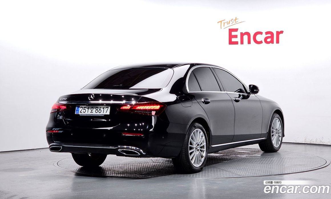 Mercedes Benz E-Class E250 Exclusive