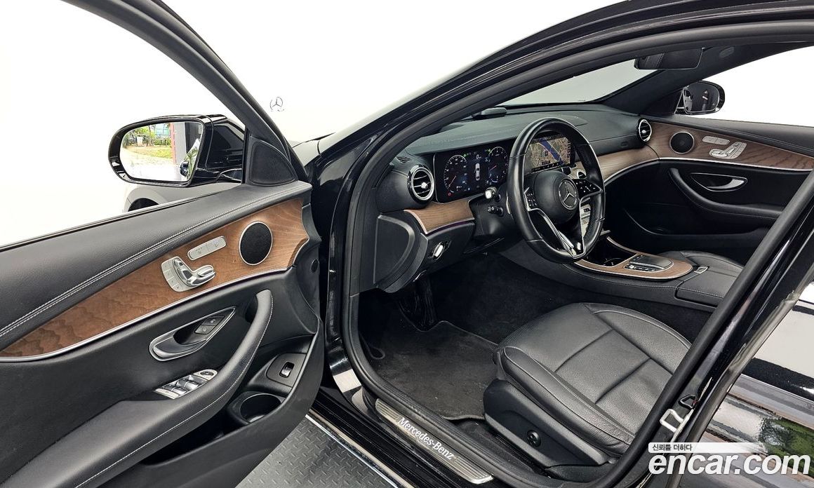 Mercedes Benz E-Class E250 Exclusive