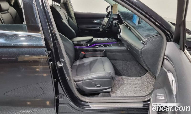 Genesis GV70 2.5T Gasoline 2WD