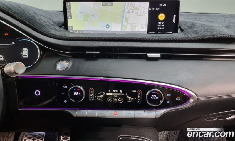 Genesis GV70 2.5T Gasoline 2WD
