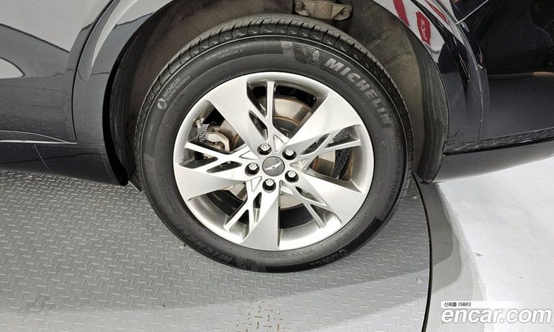 Genesis GV70 2.5T Gasoline 2WD