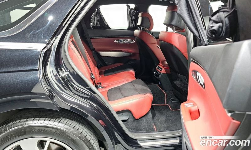 Genesis GV70 2.5T Gasoline 2WD