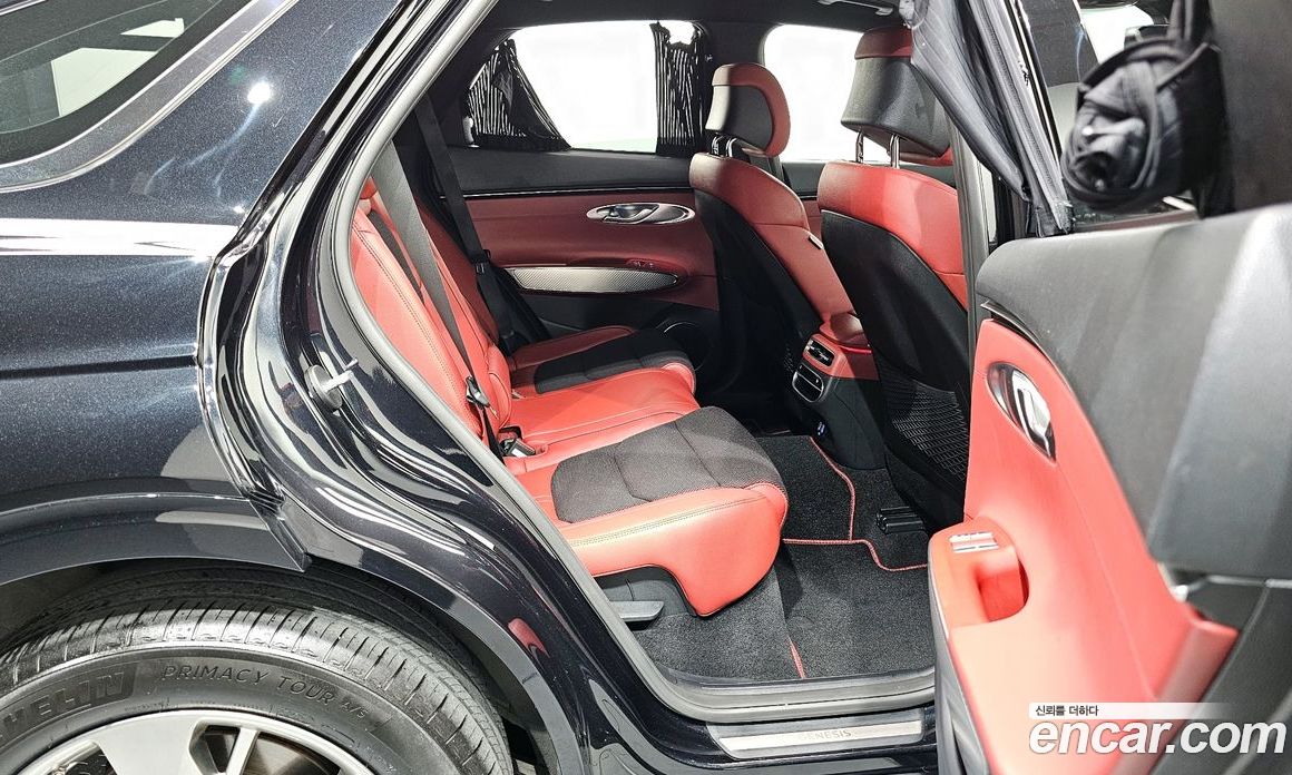 Genesis GV70 2.5T Gasoline 2WD