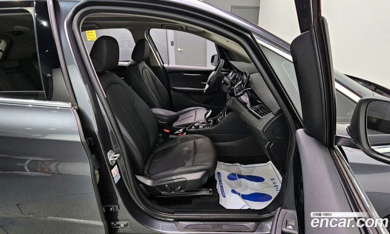 BMW 2-Series Advantage