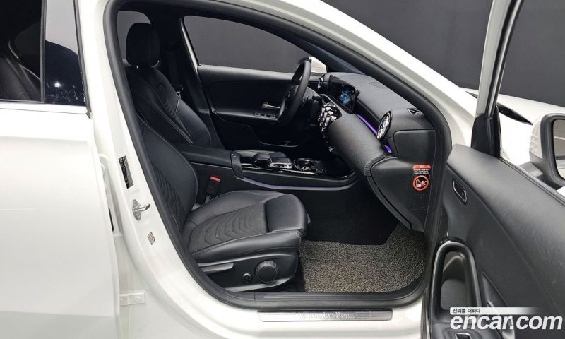 Mercedes Benz A-Class A220 Sedan