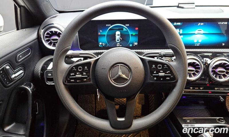 Mercedes Benz A-Class A220 Sedan