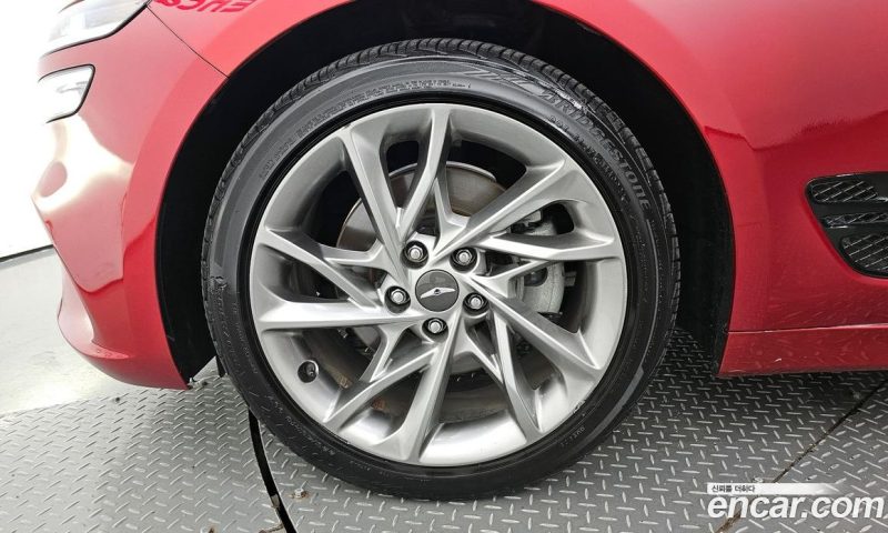 Genesis G70 Gasoline 2.0T 2WD