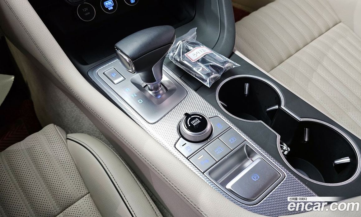 Genesis G70 Gasoline 2.0T 2WD