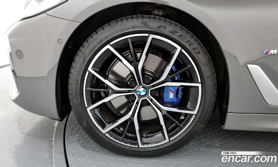 BMW 5-Series i530 M Sport Package