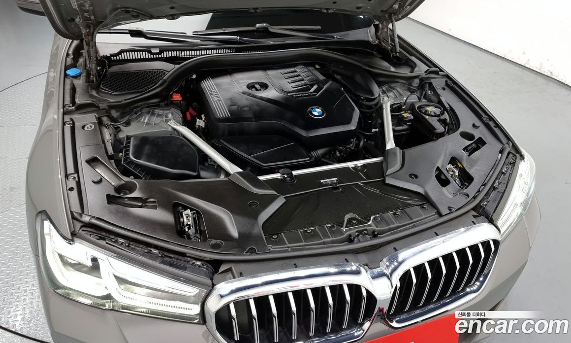 BMW 5-Series i530 M Sport Package