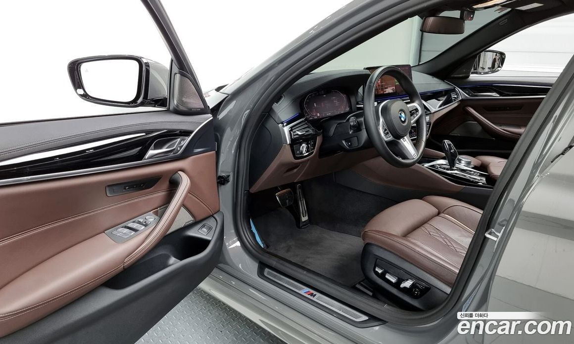 BMW 5-Series i530 M Sport Package