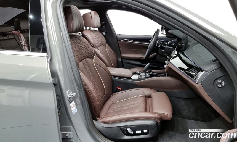 BMW 5-Series i530 M Sport Package