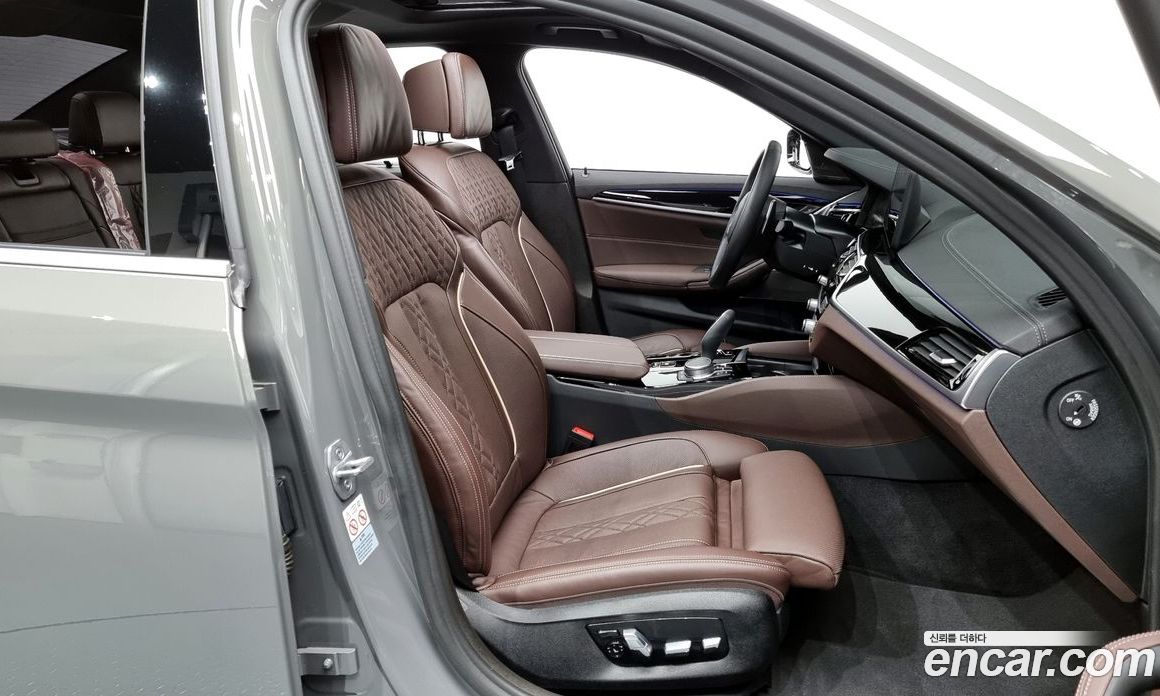 BMW 5-Series i530 M Sport Package