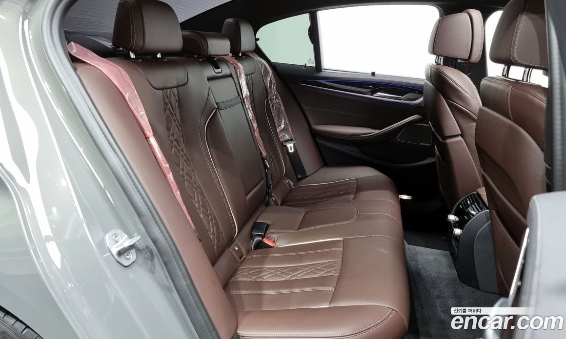 BMW 5-Series i530 M Sport Package