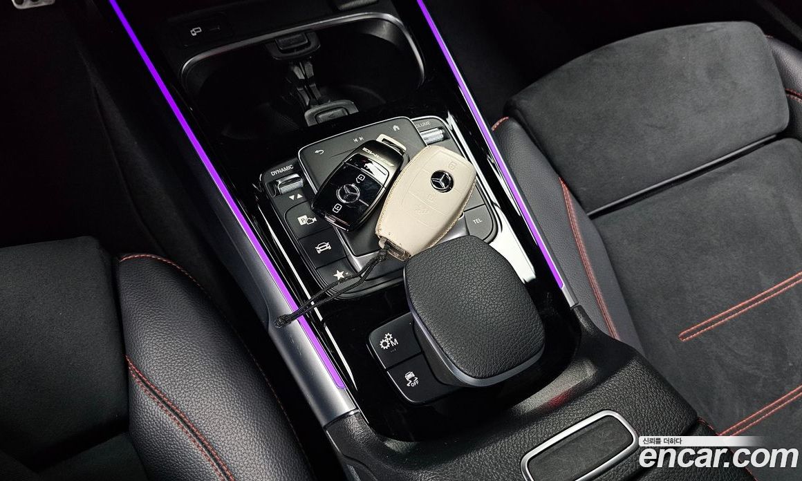 Mercedes Benz GLB-Class AMG GLB35 4MATIC
