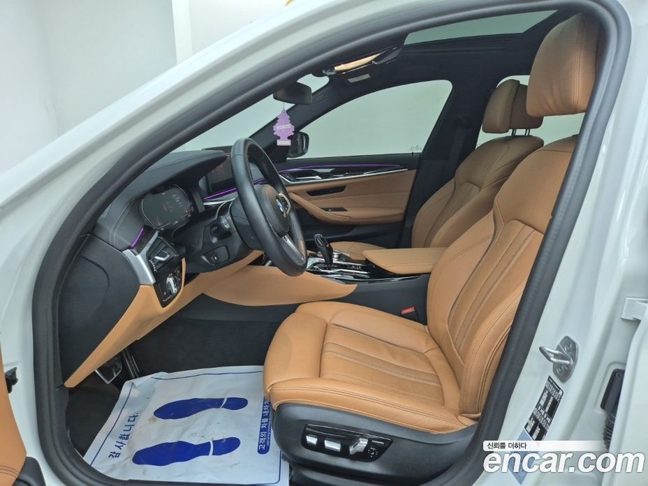 BMW 5-Series i520 M Sport