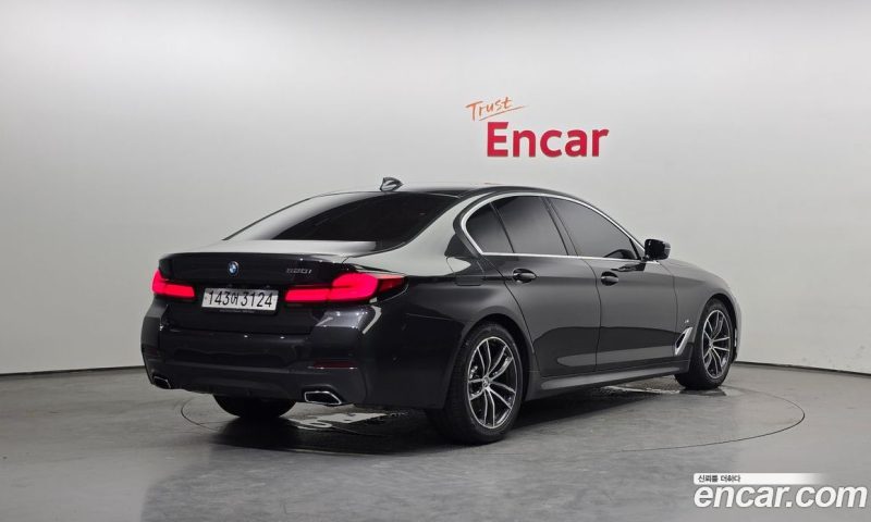 BMW 5-Series i520 M Sport