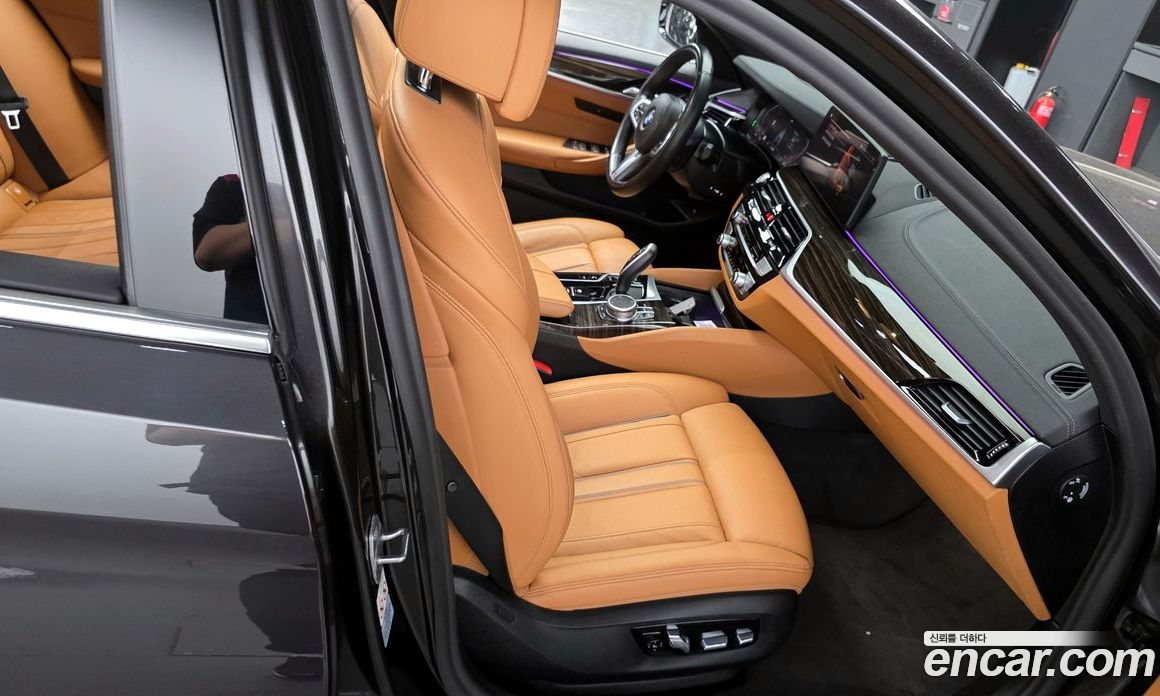 BMW 5-Series i520 M Sport