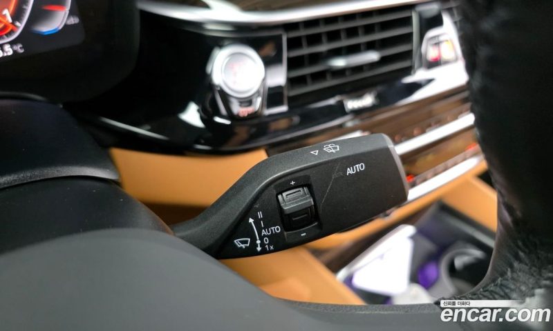 BMW 5-Series i520 M Sport