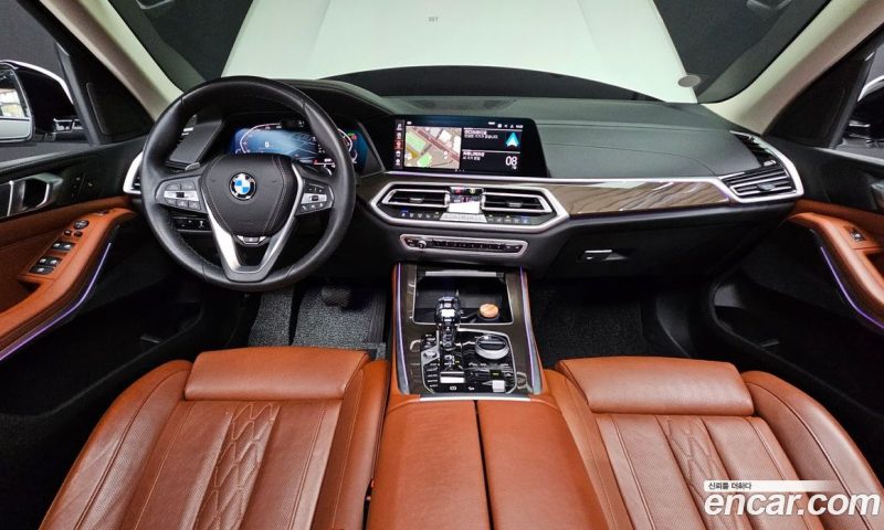 BMW X5 xDrive i40 xLine