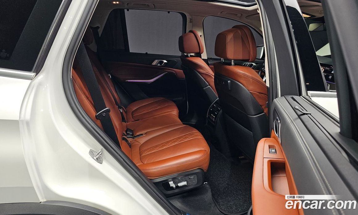 BMW X5 xDrive i40 xLine