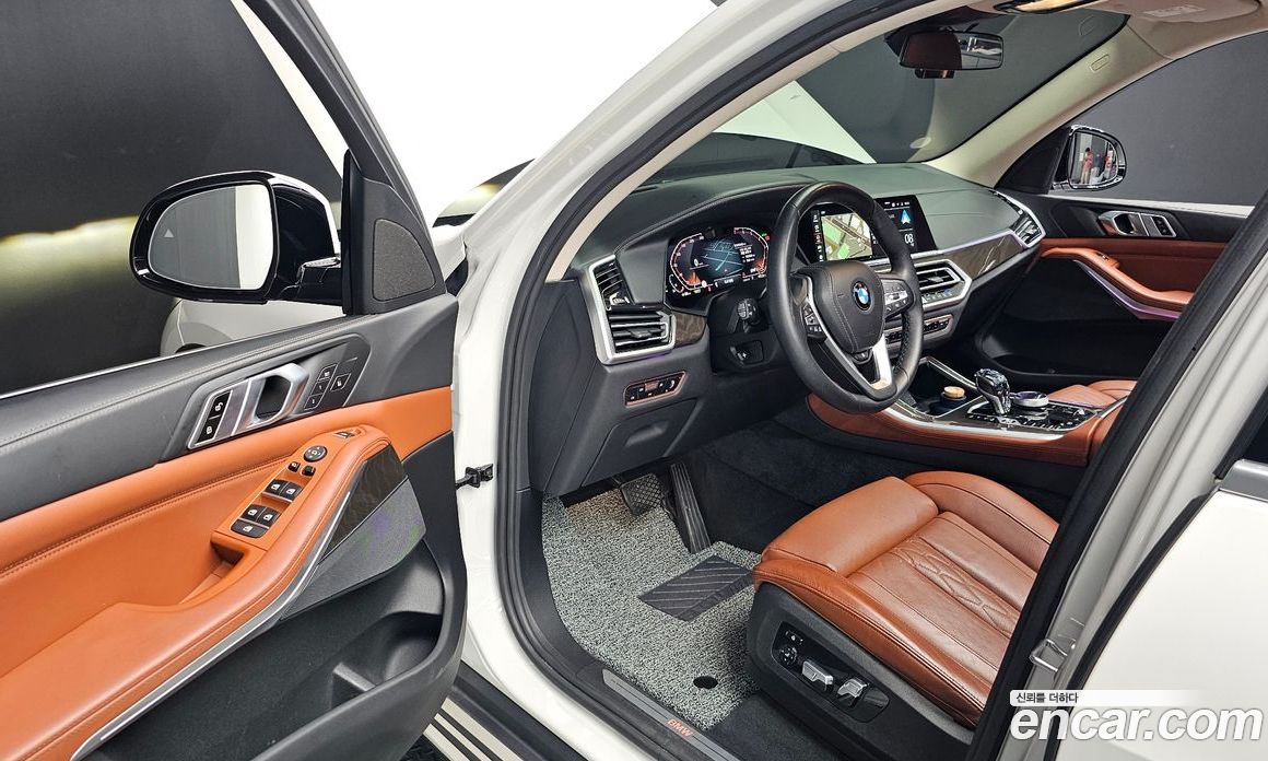 BMW X5 xDrive i40 xLine