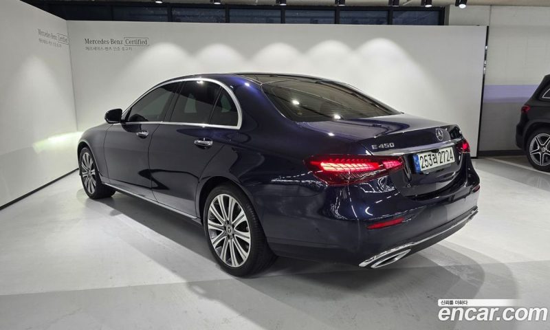 Mercedes Benz E-Class E450 4MATIC Exclusive