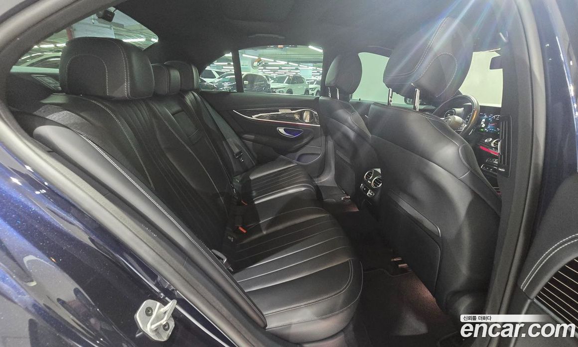 Mercedes Benz E-Class E450 4MATIC Exclusive