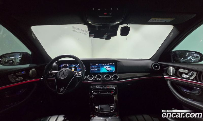 Mercedes Benz E-Class E450 4MATIC Exclusive