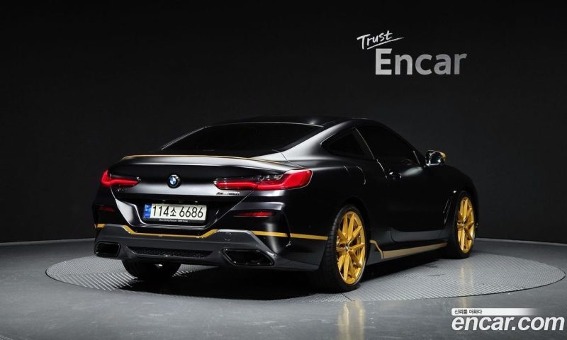 BMW 8-Series i840 xDrive Golden Thunder Edition