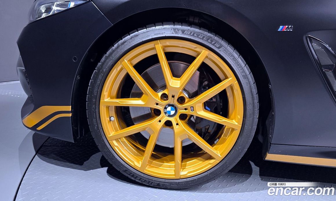 BMW 8-Series i840 xDrive Golden Thunder Edition