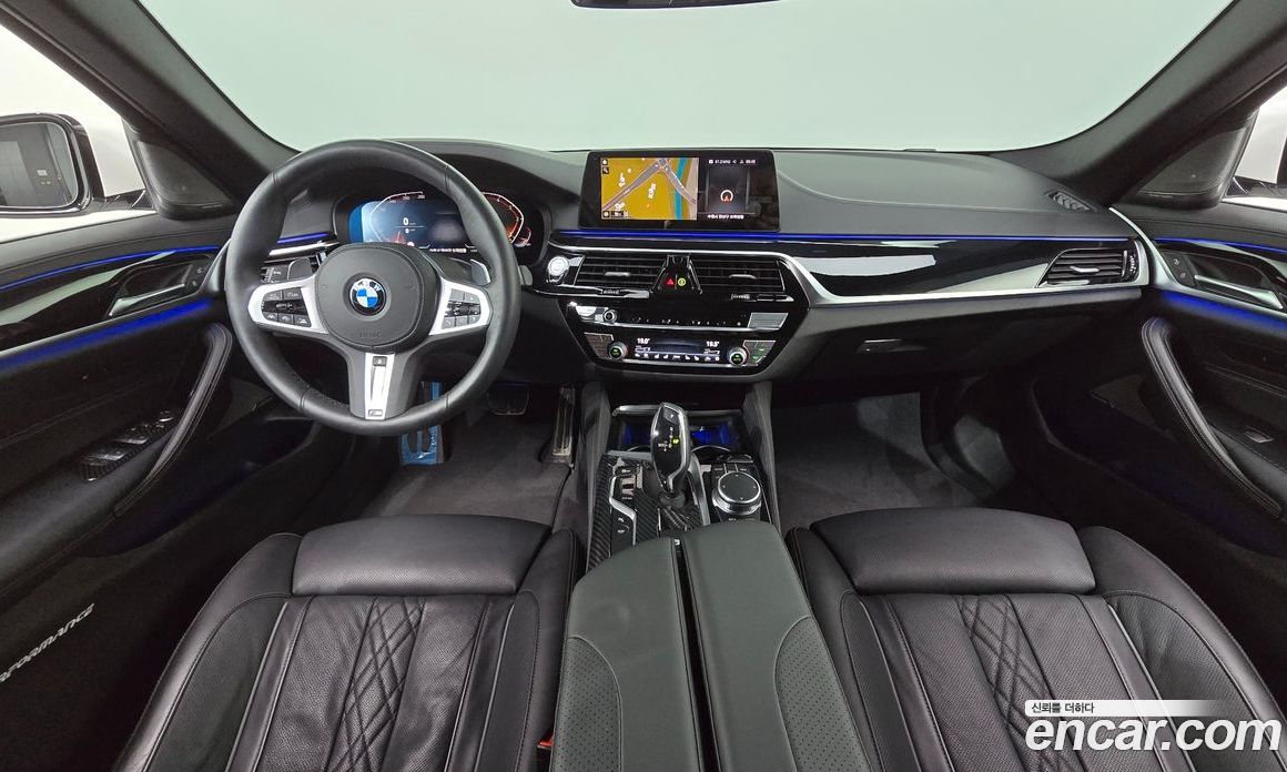 BMW 5-Series 520D xDrive M Sport Package Plus
