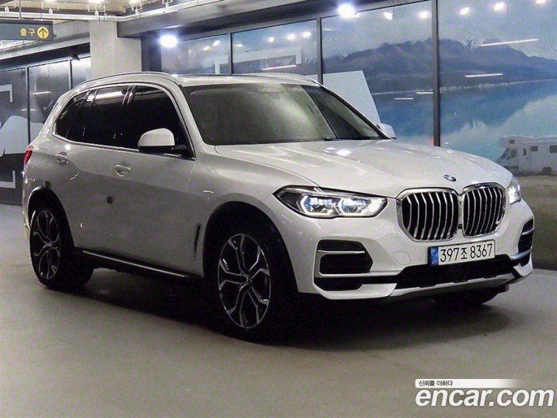 BMW X5 xDrive i40 xLine