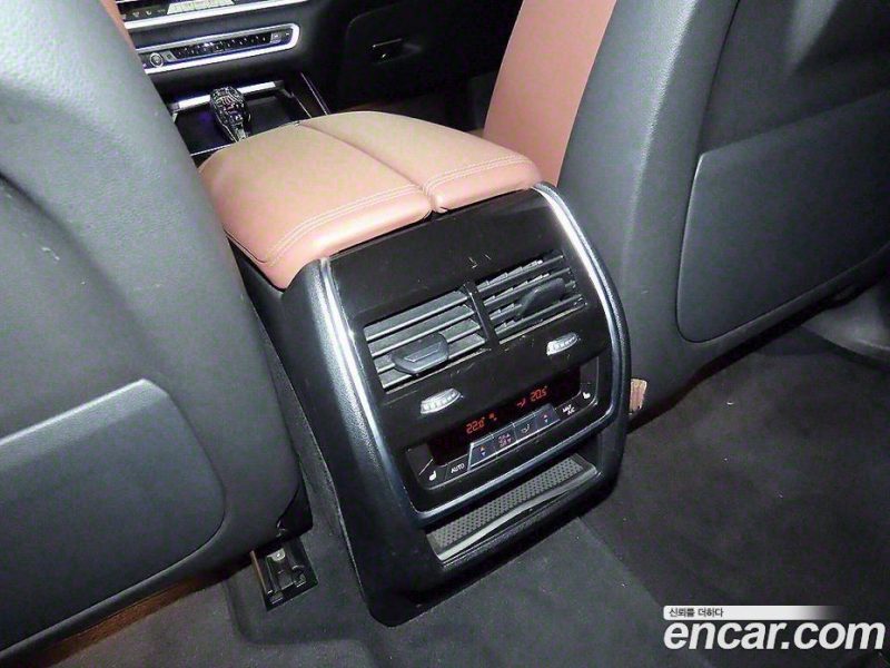 BMW X5 xDrive i40 xLine