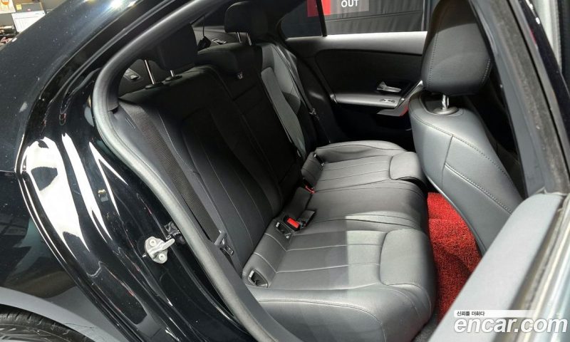 Mercedes Benz A-Class A220 Sedan