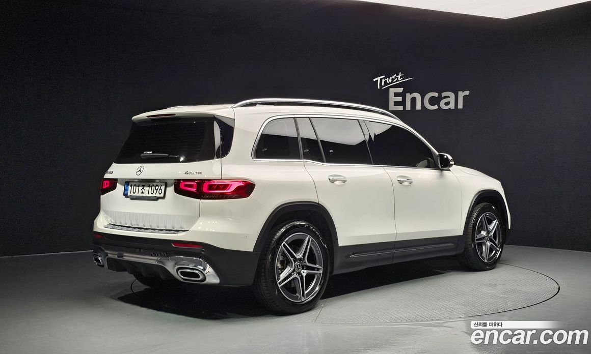 Mercedes Benz GLB-Class GLB250 4MATIC