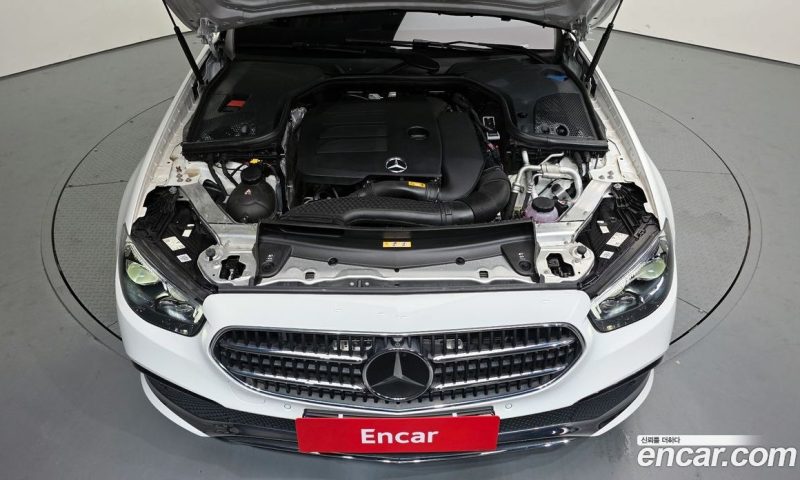 Mercedes Benz E-Class E350 4MATIC Avantgarde