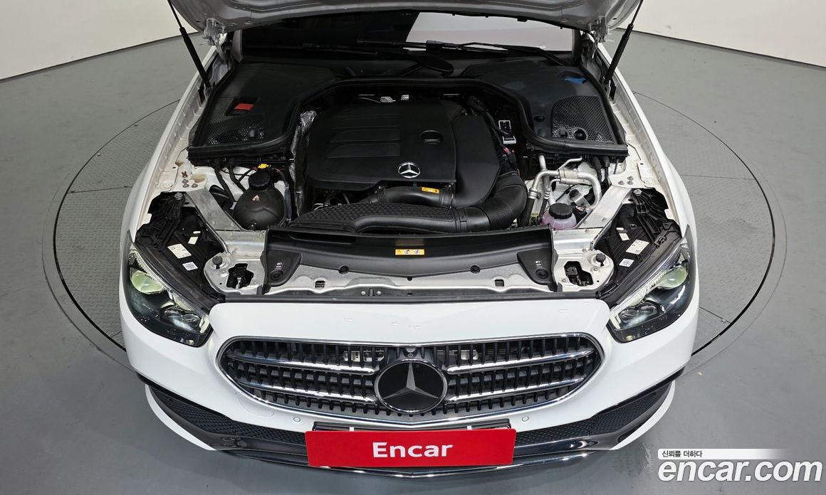 Mercedes Benz E-Class E350 4MATIC Avantgarde