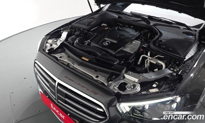 Mercedes Benz E-Class E250 Exclusive