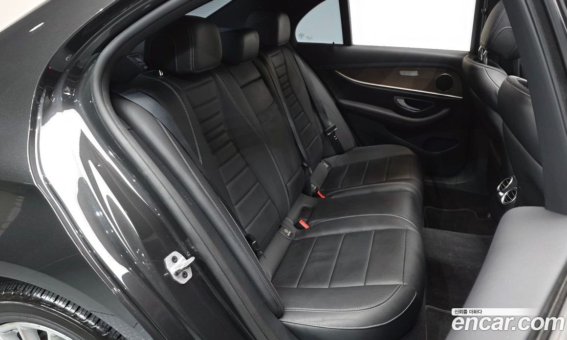 Mercedes Benz E-Class E250 Exclusive