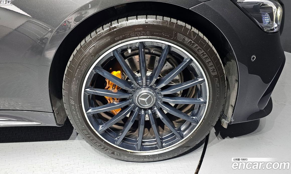 Mercedes Benz AMG GT 4Door 43 4MATIC+