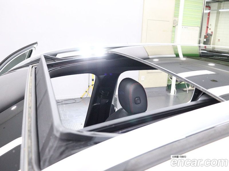Mercedes Benz GLB-Class GLB250 4MATIC