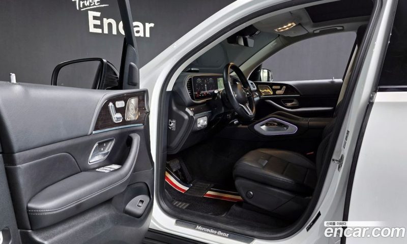 Mercedes Benz GLE-Class GLE300d 4MATIC