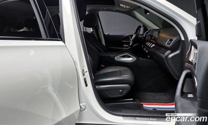 Mercedes Benz GLE-Class GLE300d 4MATIC