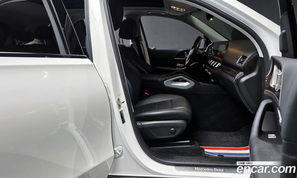 Mercedes Benz GLE-Class GLE300d 4MATIC